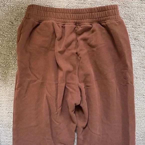 AEO Brown Boyfriend Joggers - Picture 6 of 7